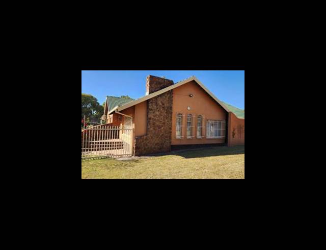 3 BEDROOM HOUSE FOR SALE IN DORANDIA